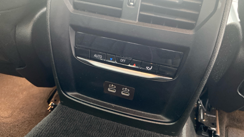 BMW 3 Series 330e M Sport 4dr Step Auto [Pro Pack] Saloon